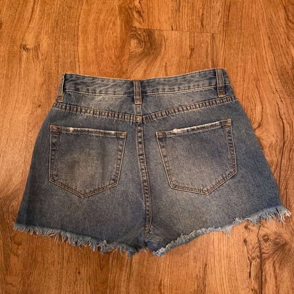 Streetwear Society Distressed Denim Shorts - Size 1 - Picture 2 of 2